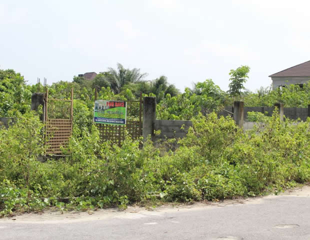 Fully Fenced 1450sqm Land with gate